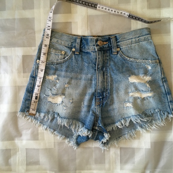 Zara Women Jeans Short size 2. - Picture 7 of 9